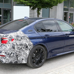 ヘッドライトが変更に!?　BMW・5シリーズの改良型プロトタイプをキャッチ - BMW 5 Series sedan facelift 7