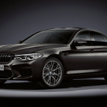 「BMW M5の35周年を記念するモデルは日本限定10台。「BMW M5 35 Jahre Edition」が21,600,000円で登場」の8枚目の画像ギャラリーへのリンク
