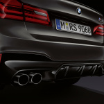 「BMW M5の35周年を記念するモデルは日本限定10台。「BMW M5 35 Jahre Edition」が21,600,000円で登場」の5枚目の画像ギャラリーへのリンク