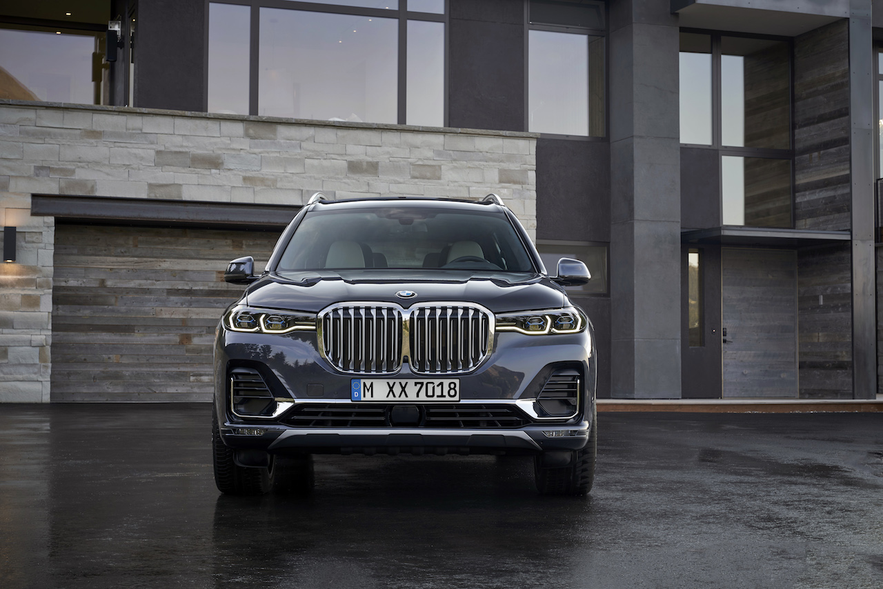 新型BMW X7の新車装着タイヤにコンチネンタルタイヤの「PremiumContact