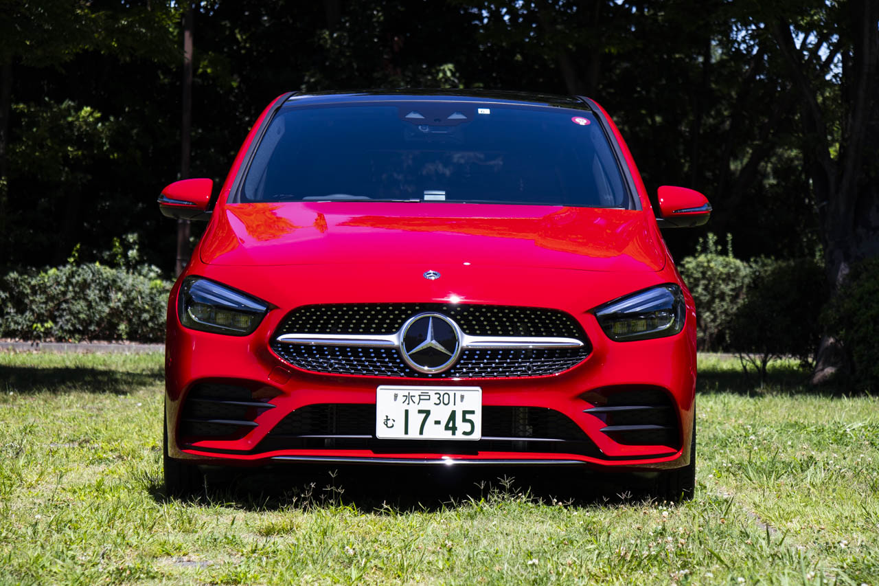 Mercedes Benz B Class 7 画像 新型メルセデス ベンツbクラス試乗 スタイリッシュになっても取り回ししやすいサイズに広い室内と荷室が美点 Clicccar Com