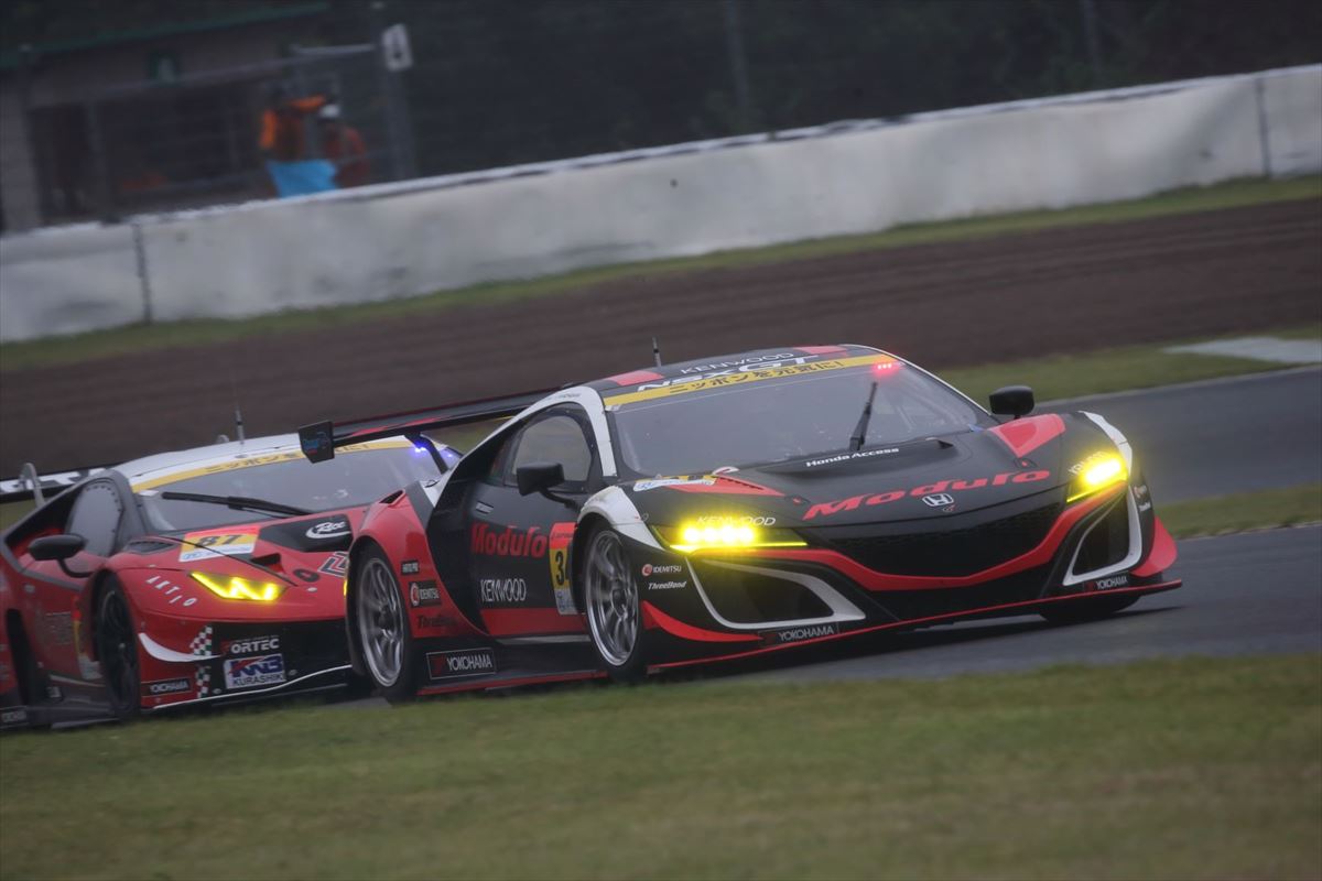 19sgt Sugo Modulo050 画像 第7戦sugo Gt500の64号車 Modulo Epson Nsx Gtが2位表彰台 Super Gt 19 Clicccar Com