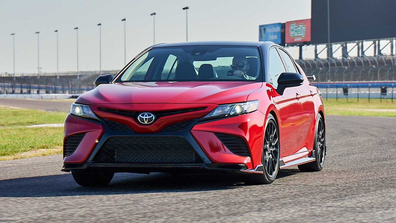 Toyota Camry Trd First Drive 10 画像 トヨタ カムリの北米専用モデル カムリtrd が発売 よりエキサイティングなルックスに Clicccar Com