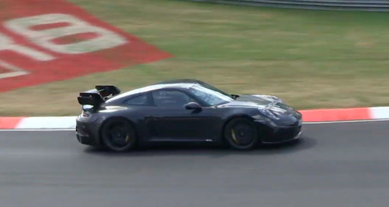 「フラット6サウンド高らかに疾走。「新型ポルシェ 911 GT3」のニュル高速テストを撮った！」の1枚目の画像