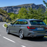 「新型BMW 3シリーズに待望のツーリング（ステーションワゴン）が登場【新車】」の1枚目の画像ギャラリーへのリンク