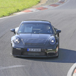 羊の革を被った狼!?　新型ポルシェ・911 GT3に550馬力のツーリングパッケージ設定へ - Porsche 911 GT3 Touring Package (1)