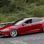 次世代パワートレイン「プレイド」で最速4ドアEV奪取へ！　テスラ「モデルS」のスペシャルモデルをキャッチ - Tesla Model S Nürburgring 6