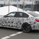 新型 BMW M3の画像がリーク！過激リアビュー見えた - 108728