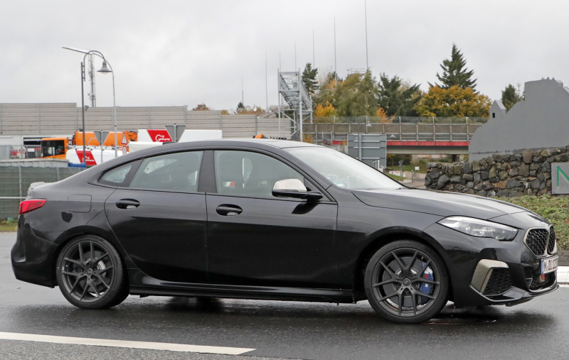 「公式写真よりもっとカッコいい開発車両発見！BMW「M235i xDrive」、11月ワールドプレミアへ」の3枚目の画像