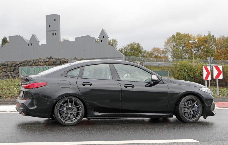 「公式写真よりもっとカッコいい開発車両発見！BMW「M235i xDrive」、11月ワールドプレミアへ」の5枚目の画像