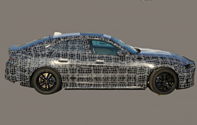 「開発中の新型BMW 4シリーズに5ドアモデル・「4シリーズ グランクーペ」が設定へ」の12枚目の画像