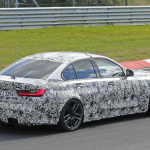「奇っ怪な擬装に隠されたデザインは？　新型BMW M3がニュルで高速テストを開始」の9枚目の画像ギャラリーへのリンク