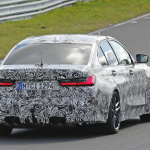 「奇っ怪な擬装に隠されたデザインは？　新型BMW M3がニュルで高速テストを開始」の10枚目の画像ギャラリーへのリンク