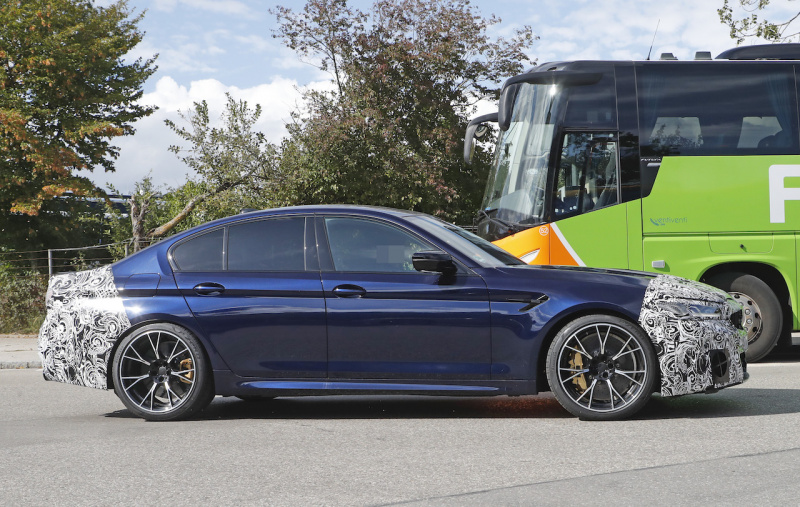 「新型 vs 現行モデル！ BMW M5の改良モデルに625psを発揮する最強モデルが追加」の5枚目の画像