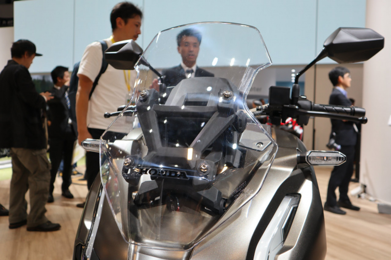 「軽快かつアクティブに使えるシティアドベンチャー、ホンダADV150が登場！【東京モーターショー2019】」の2枚目の画像