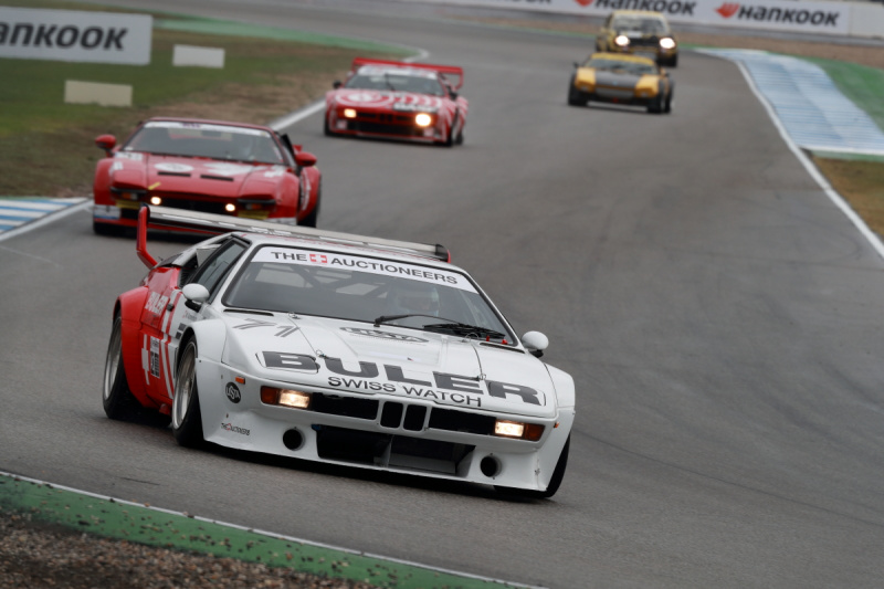 「懐かしのレーシングカーが大集合。栄光のマシンたちによるデモランとレースが開催【SUPER GT・DTM交流戦】」の8枚目の画像