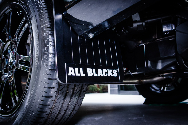 「ラグビー最強「オールブラックスエディション」仕様が全身ブラックで登場！　デリカD:5が当たるプレゼントキャンペーンも開催中」の11枚目の画像