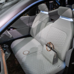 「新開発EVプラットフォームを使った「ニッサン IMk」は、将来の軽自動車像を提案する意欲作【東京モーターショー2019】」の2枚目の画像ギャラリーへのリンク