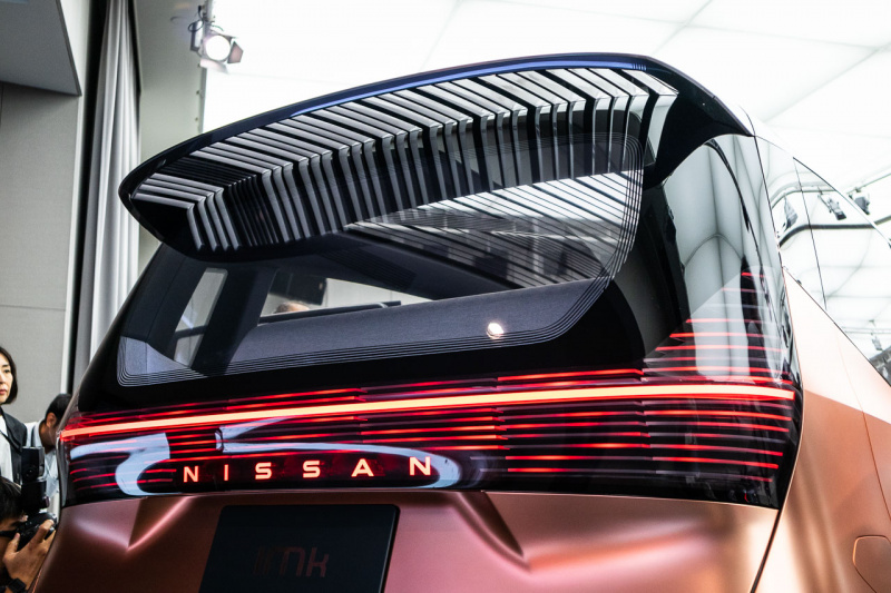 「新開発EVプラットフォームを使った「ニッサン IMk」は、将来の軽自動車像を提案する意欲作【東京モーターショー2019】」の8枚目の画像