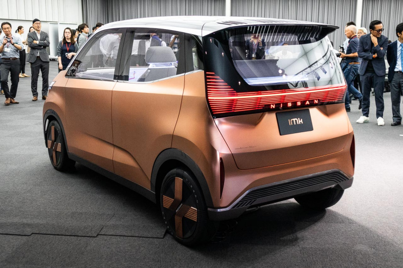 「新開発EVプラットフォームを使った「ニッサン IMk」は、将来の軽自動車像を提案する意欲作【東京モーターショー2019】」の5枚目の画像