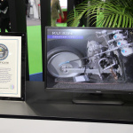 「豊田自動織機は新型グランエースに積まれている2.8Lディーゼルエンジンなどの圧縮技術と電動車の電源活用を紹介【東京モーターショー2019】」の6枚目の画像ギャラリーへのリンク