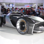 「トヨタから2人乗りEVスポーツカー「e-RACER」がサプライズで登場【東京モーターショー2019】」の3枚目の画像ギャラリーへのリンク