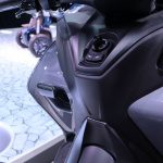 ミドルクラスの3輪スクーター、ヤマハ・トリシティ300は専用設計のLMWを採用【東京モーターショー2019】 - YAMAHA_TRICITY300_4