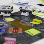 「月面探査車をどう動かす!?　アウトオブキッザニアのトヨタブースでプログラミングを学ぶ【東京モーターショー2019】」の3枚目の画像ギャラリーへのリンク