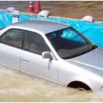 「TVで「洪水時はパワーウインドウが使えない」を連呼するが「車両の水没直後なら稼働します！」」の1枚目の画像ギャラリーへのリンク