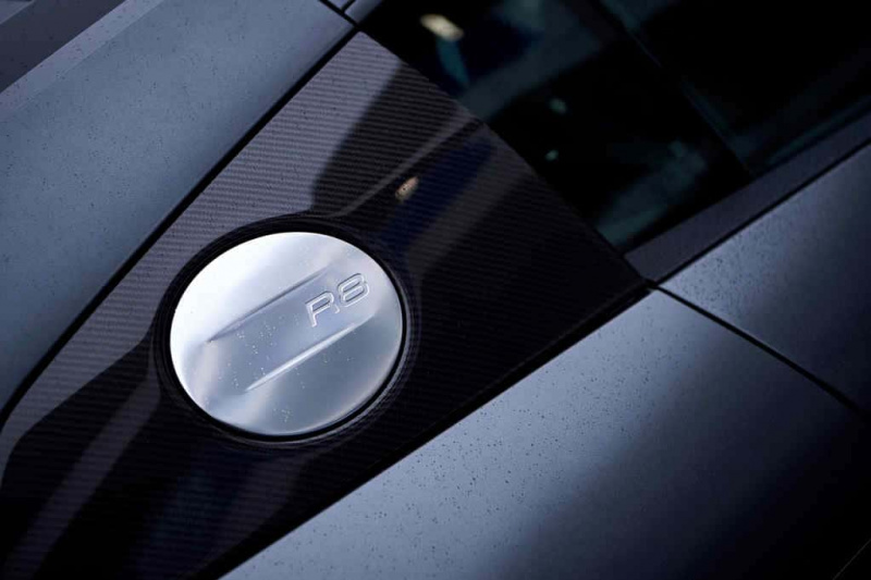「日本向けはわずか10台の特別なAudi R8「Audi R8 Decennium」の納車式が富士スピードウェイで開催【新車】」の10枚目の画像