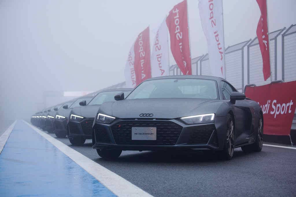 日本向けはわずか10台の特別なAudi R8「Audi R8 Decennium」の納車式が