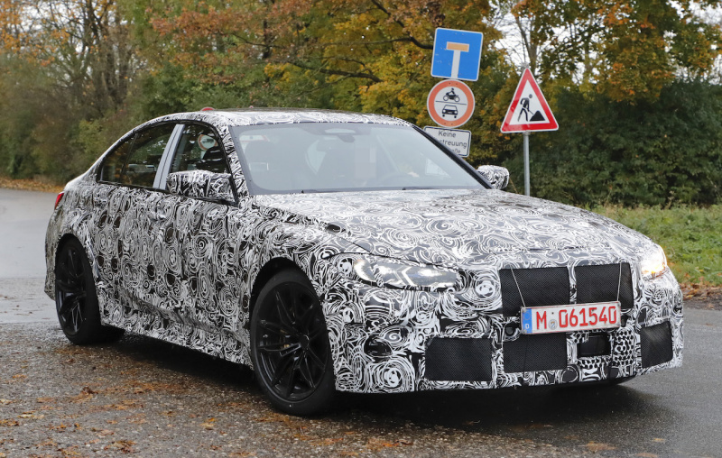 「巨大グリルをチラッ！ 新型BMW M3、いよいよ最終デザインに接近」の3枚目の画像