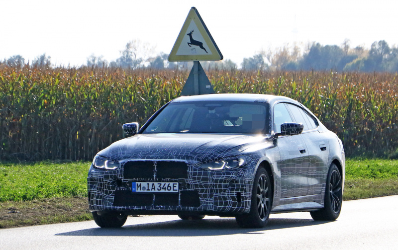「BMWのEV 4ドアクーペ「i4」市販型、航続距離は600km!?」の6枚目の画像