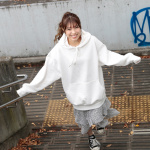 「元AKB48小嶋菜月×日産スカイライン400R【注目モデルでドライブデート!? Vol.21】」の18枚目の画像ギャラリーへのリンク