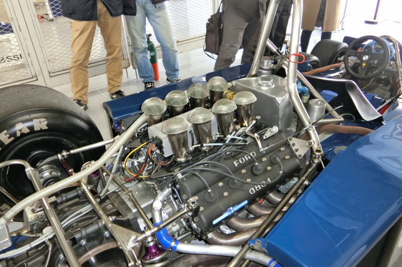 「伝説の6輪F1マシン、Tyrrell P34がやってきた！カウルが外れている貴重な瞬間を目撃【SUZUKA Sound of ENGINE2019】」の10枚目の画像