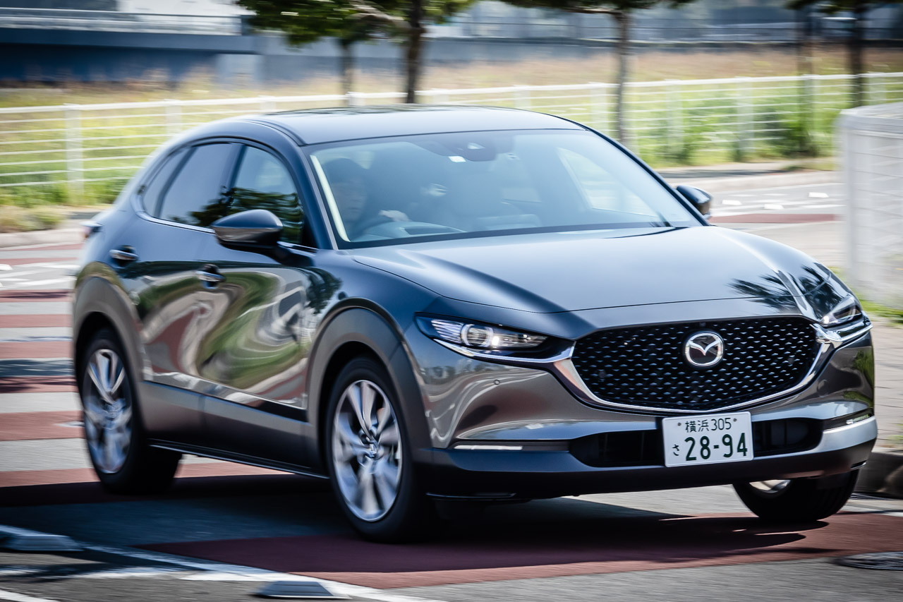 Mazda Cx30 Impression 30 画像 ガソリン仕様は予想以上の実力者 取り回し ハンドリング 快適性のバランスはマツダsuvでベストか Mazda Cx 30 Clicccar Com