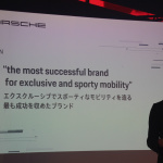フル電動スポーツカーを謳うポルシェ・タイカンが日本初公開。テスラ・モデルSを追撃へ【新車】 - Porsche_taycan_20191120_12
