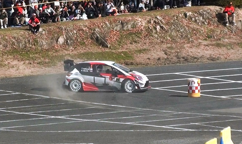「愛知県で勝田選手が駆るトヨタのWRCマシンが吼えた！ 【おかざきクルまつり】」の3枚目の画像