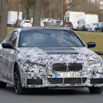ついに巨大グリルが露出！　BMW 4シリーズクーペ、最新開発車両を捕捉 - BMW 4 Coupe less camo 1