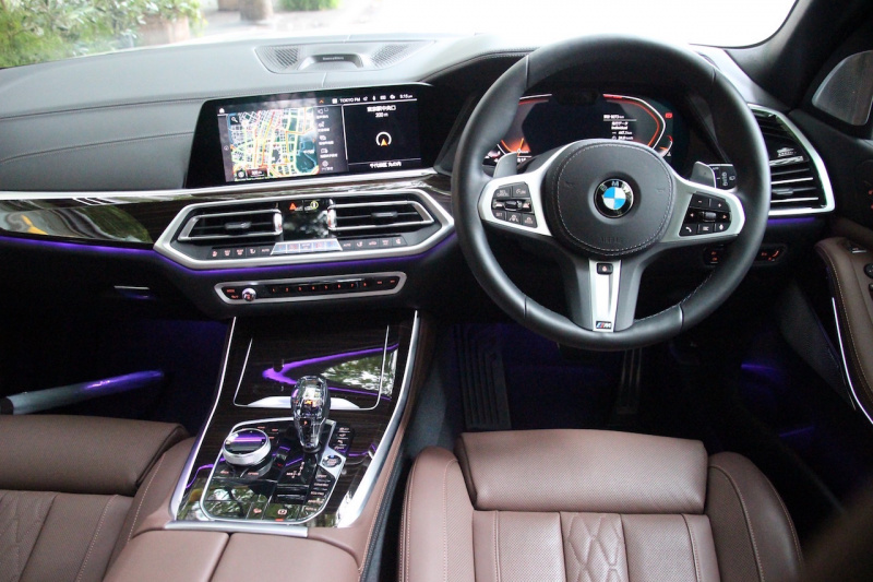 「広大なキャビンとラゲッジを備えながら、最新のBMWらしい走りの良さで魅了【BMW X5試乗記】」の9枚目の画像