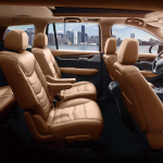 「3列シート6人乗りの新型SUV「キャデラックXT6プラチナム」が新登場。圧倒的存在感と先進安全装備満載で870万円はコスパ高し【新車】」の3枚目の画像ギャラリーへのリンク