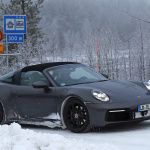 噂のターボ仕様か？ 豪雪のフィンランドにポルシェ911タルガが出現！ - Porsche 992 Targa Winter 15