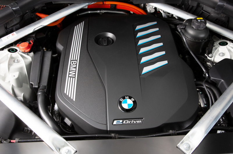 「BMW X5にPHEVの「X5 xDrive45e」、V8エンジン搭載車の「X5 M50i」が追加【新車】」の11枚目の画像