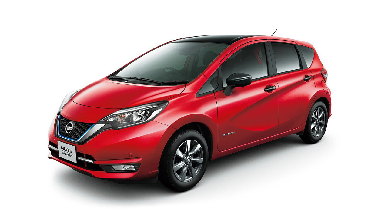 日産 ノート 赤 nissan-note-20191202130256.jpg