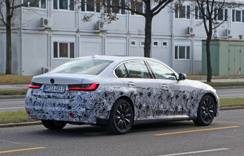 「ついにフルEVの設定が確定！　BMW 3シリーズのEVモデルは専用フェイスを採用」の9枚目の画像