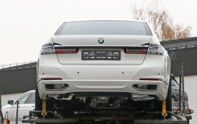 「BMW・7シリーズの次期型は新開発レーザービーム照明技術を採用」の15枚目の画像