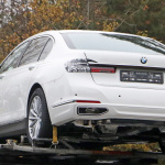 BMW・7シリーズの次期型は新開発レーザービーム照明技術を採用 - BMW 7 mule 8