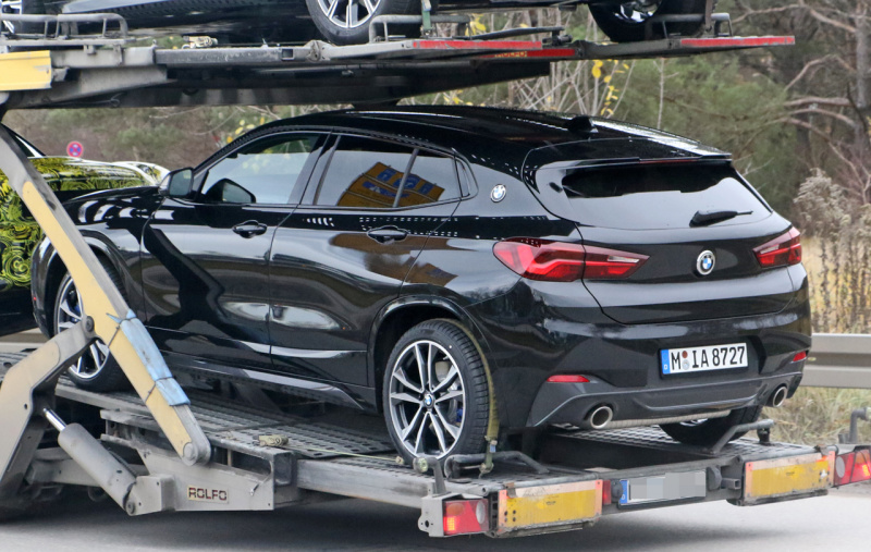 「カモフラージュの下にあるものは…BMW X2初の改良型、2021年デビューへ！」の5枚目の画像