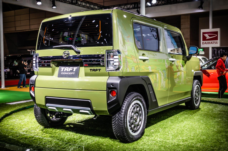 「ダイハツの新型軽SUV「TAFT（タフト）コンセプト」は、スズキ・ハスラーよりも低さと四角さが際立つ！【東京オートサロン2020】」の6枚目の画像