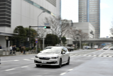 SUBARU インプレッサ